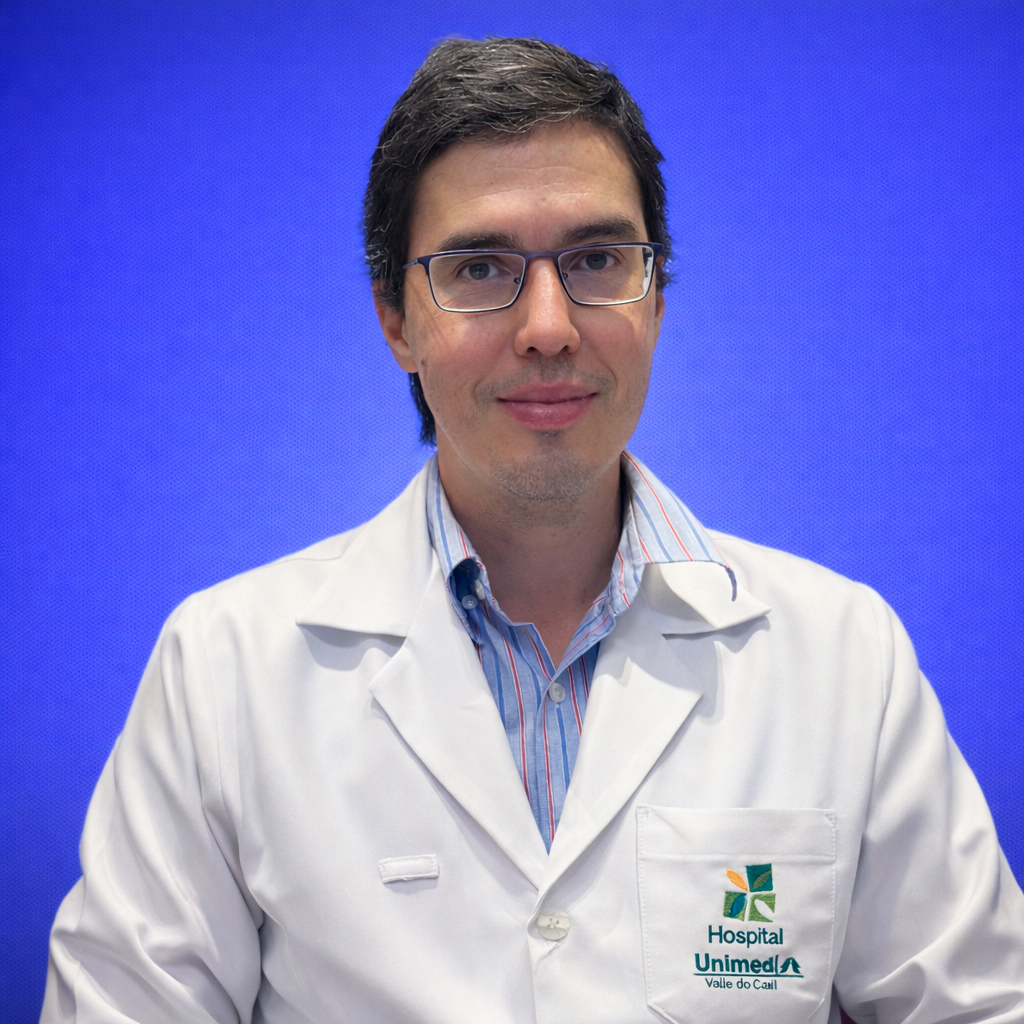 Dr. Eduardo Segurasse